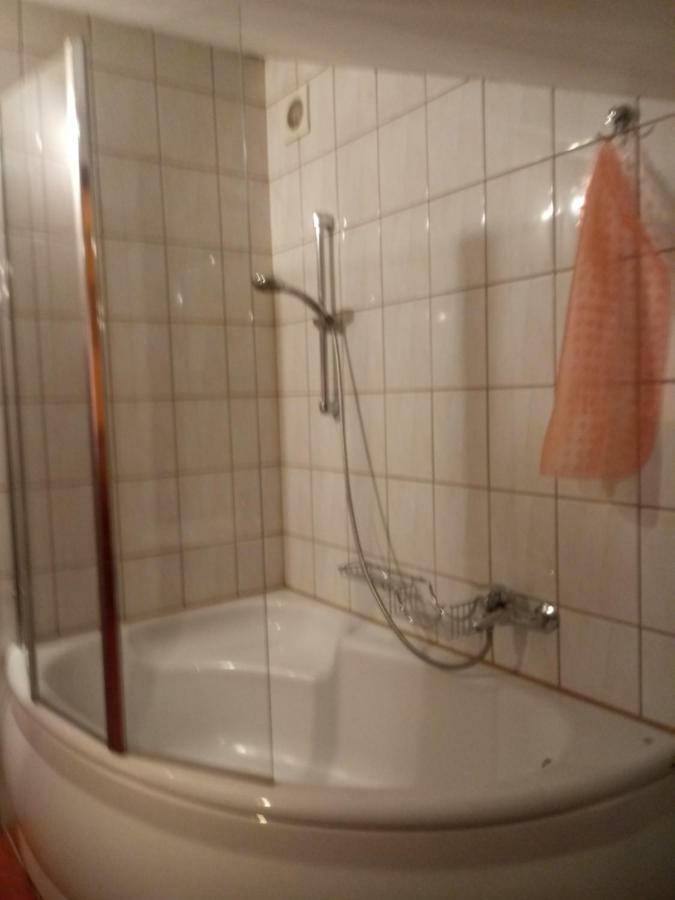 Villa- Jas *