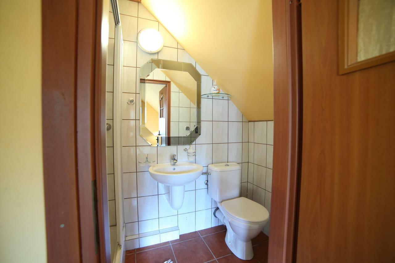Проживання в сім'ї Villa- Jas